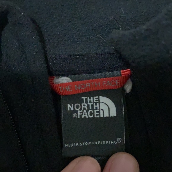 The NorthFace sweater - Picture 2 of 4